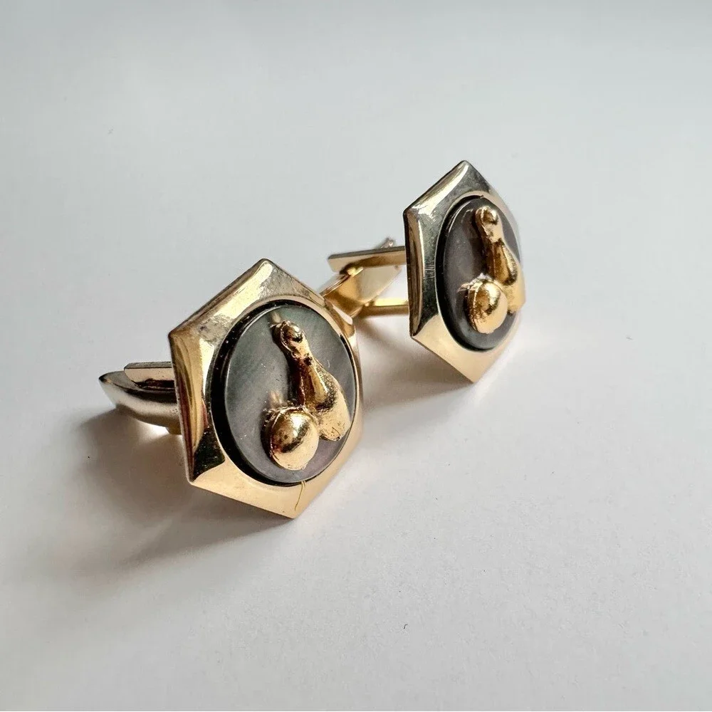Vintage 70’s 3pc Cufflinks & Tie Clip Set Gold Tone Black Bowling Ball & Pins